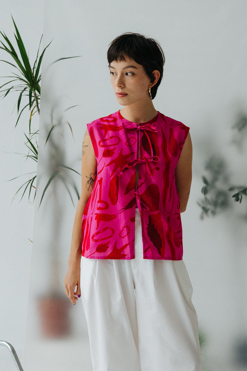Botanist Tie Top
