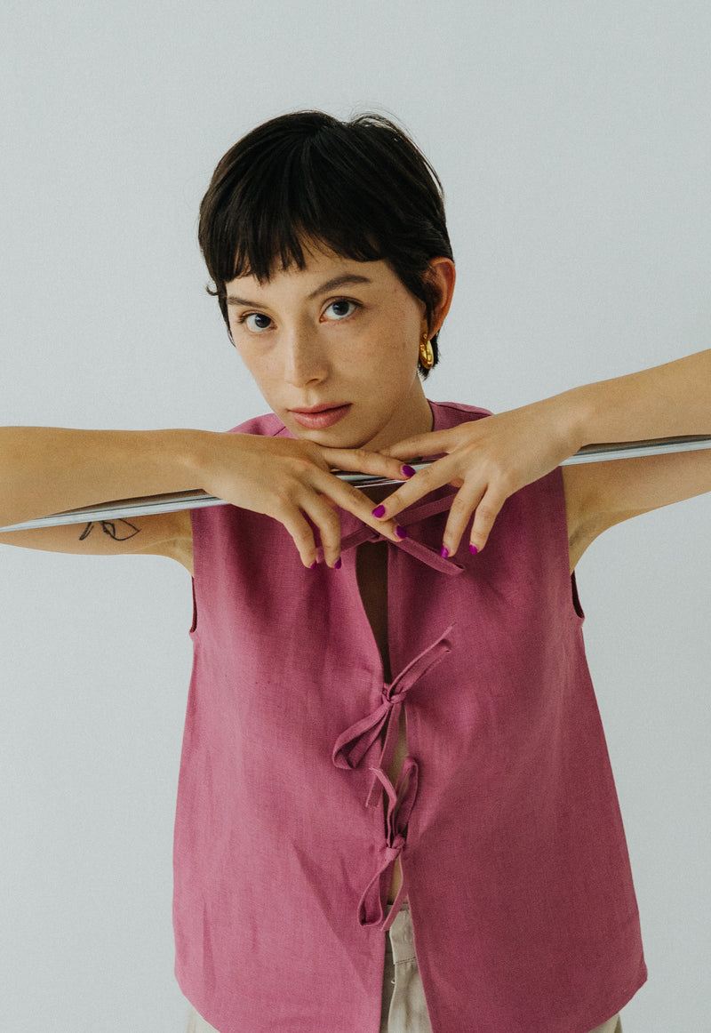 Botanist Tie Top