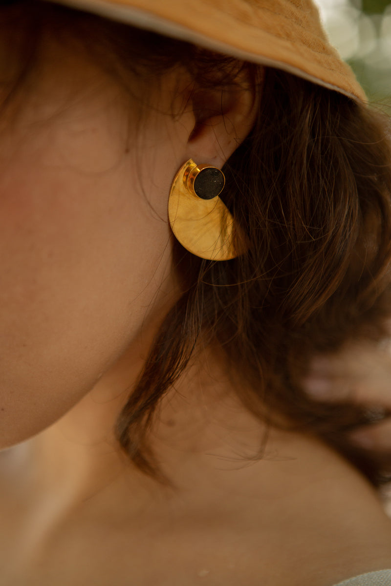 Aria Earrings - Black Sand