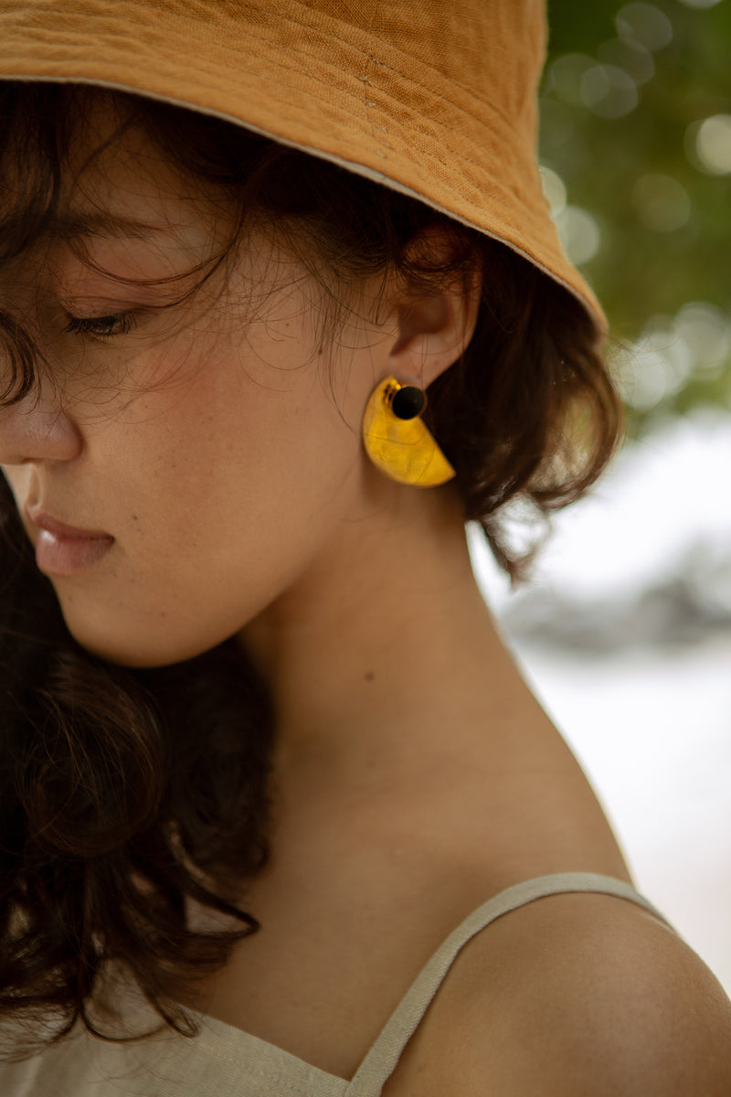 Aria Earrings - Black Sand