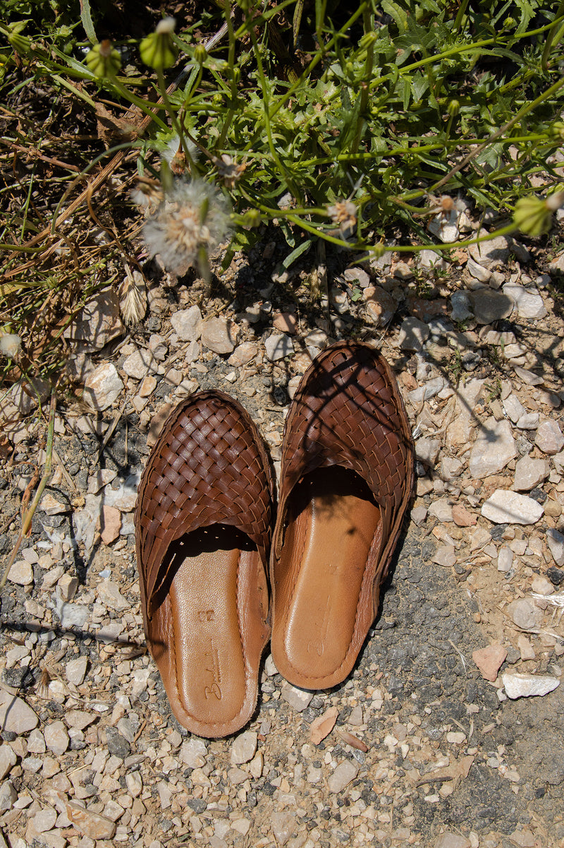 Puspak Woven Slides - Oiled Dark Brown Leather - Our Barehands